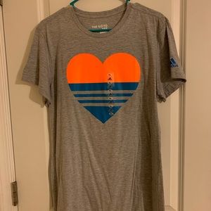 Adidas t shirt